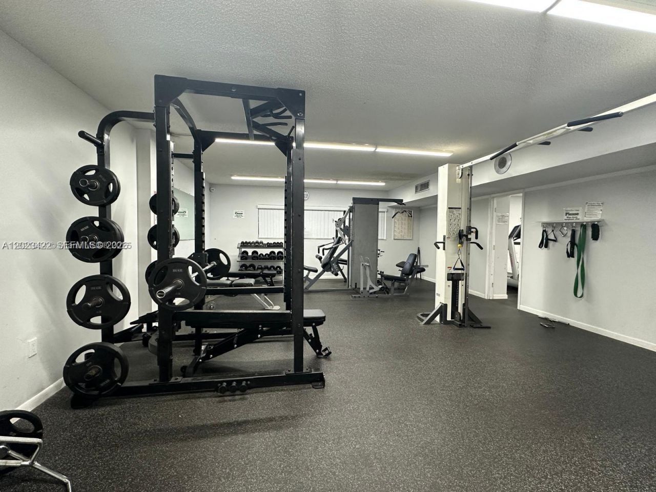 605 Ives Dairy Rd , Unit 306-7, Miami, FL 33179 Photo