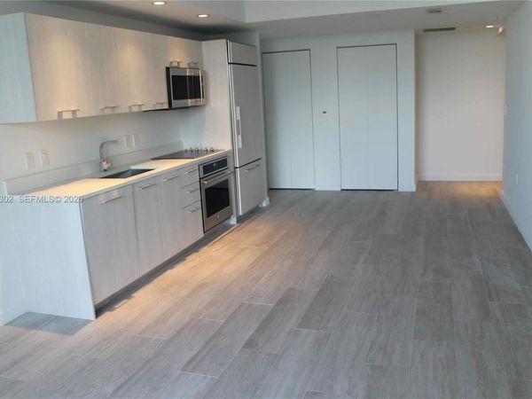 45 SW 9th St , Unit 2109, Miami, FL 33130