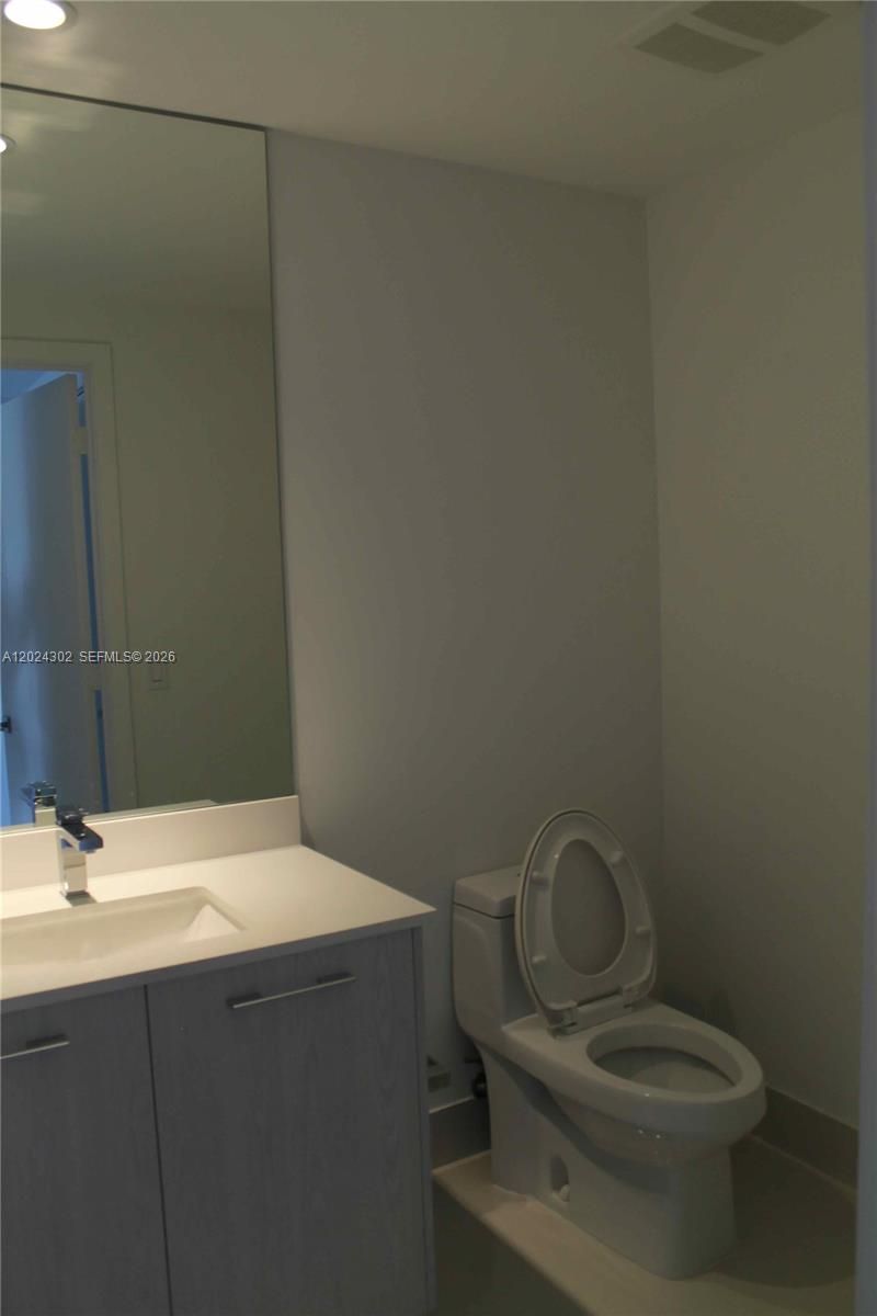 45 SW 9th St , Unit 2109, Miami, FL 33130 Photo