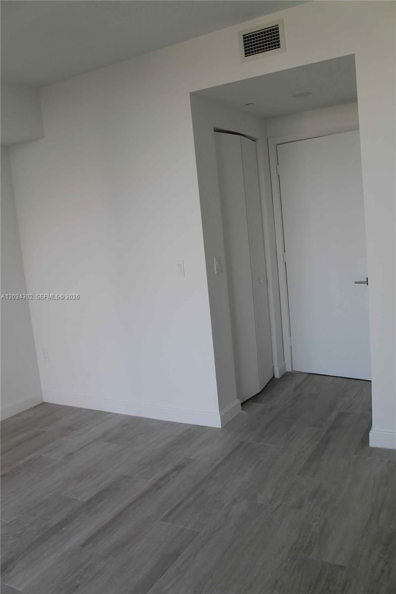 45 SW 9th St , Unit 2109, Miami, FL 33130 Photo