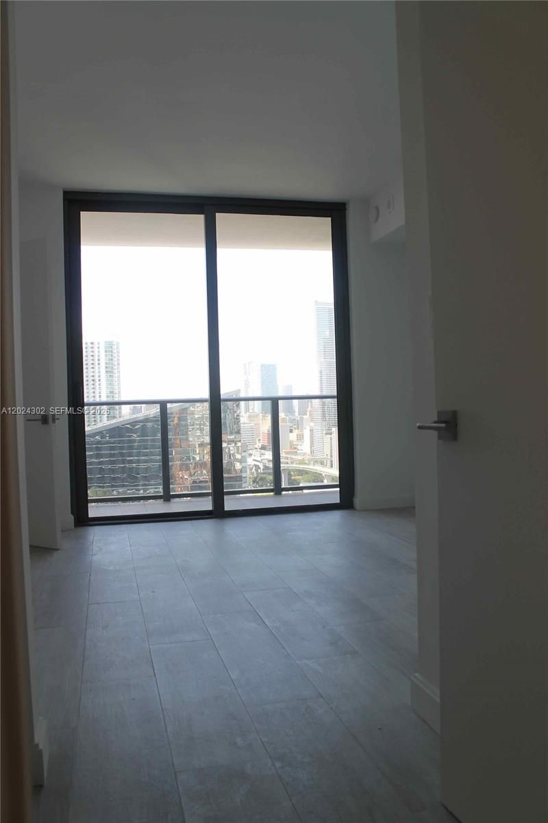 45 SW 9th St , Unit 2109, Miami, FL 33130 Photo