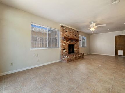 253 E Canterbury Dr, Stockton, CA 95207 Photo