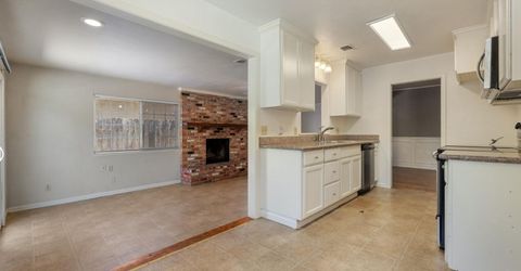 253 E Canterbury Dr, Stockton, CA 95207 Photo