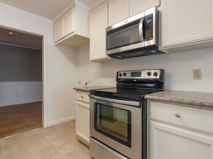 253 E Canterbury Dr, Stockton, CA 95207 Photo