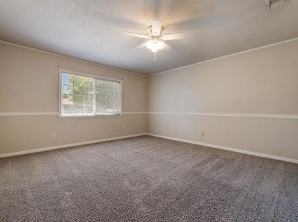 253 E Canterbury Dr, Stockton, CA 95207 Photo