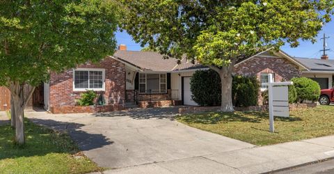 253 E Canterbury Dr, Stockton, CA 95207 Photo