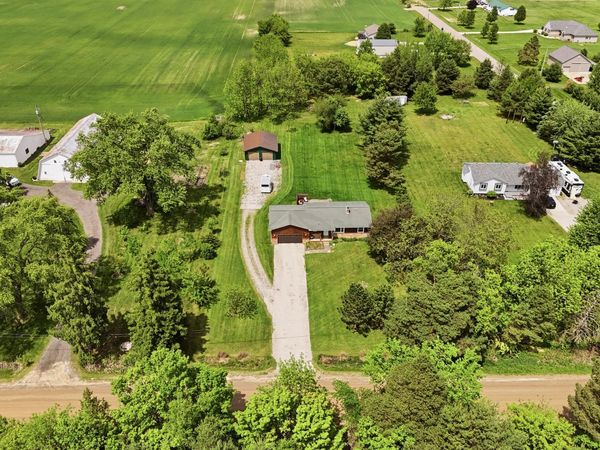 5430 Cook Road, Swartz Creek, MI 48473