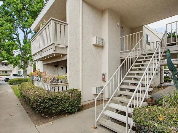512 Sandalwood , Unit 4, Escondido, CA 92027