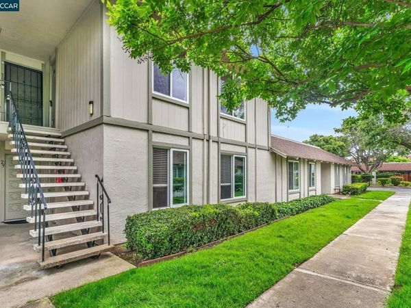 825 Oak Grove Rd , Unit 30, Concord, CA 94518