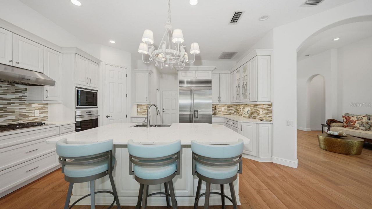 523 Juan Anasco Drive, Longboat Key, FL 34228 Photo