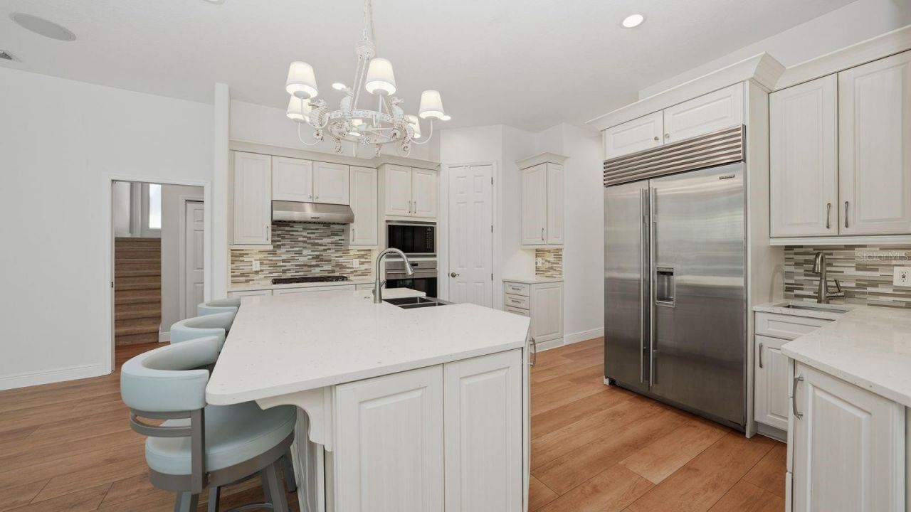 523 Juan Anasco Drive, Longboat Key, FL 34228 Photo