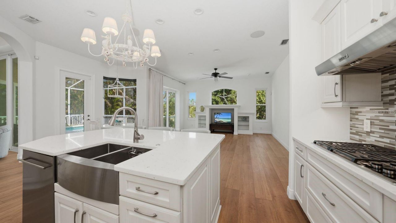 523 Juan Anasco Drive, Longboat Key, FL 34228 Photo
