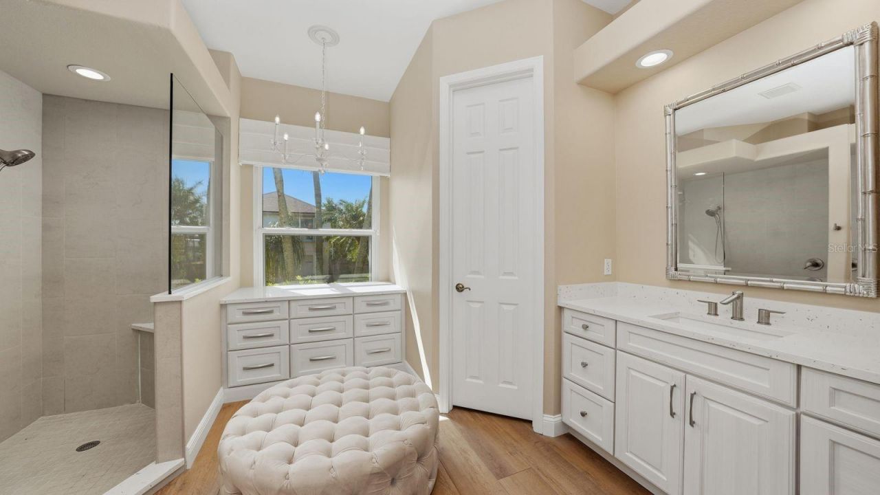 523 Juan Anasco Drive, Longboat Key, FL 34228 Photo