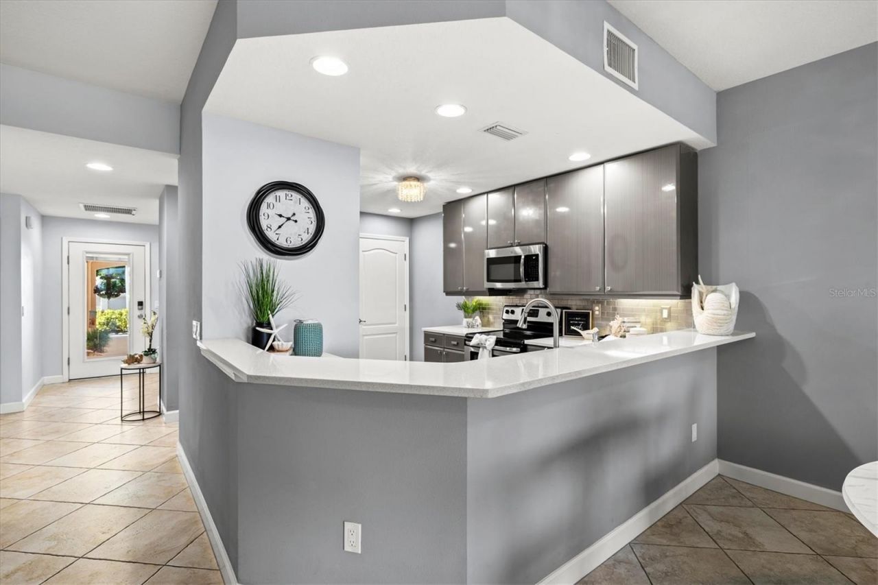 6626 7th Avenue Circle W, Bradenton, FL 34209 Photo
