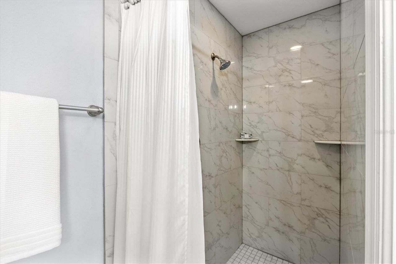 6626 7th Avenue Circle W, Bradenton, FL 34209 Photo