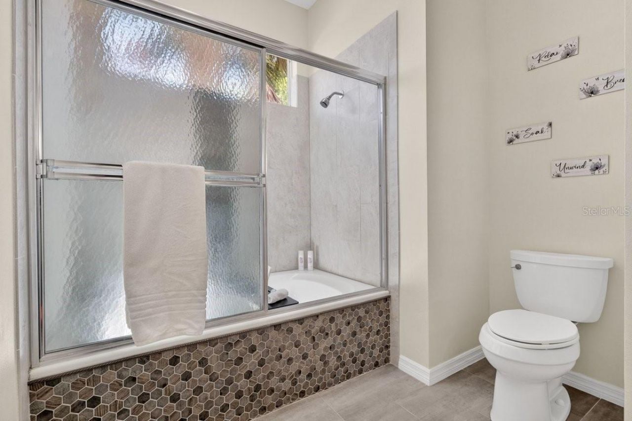 941 George Hecker Drive , South Daytona, FL 32119 Photo