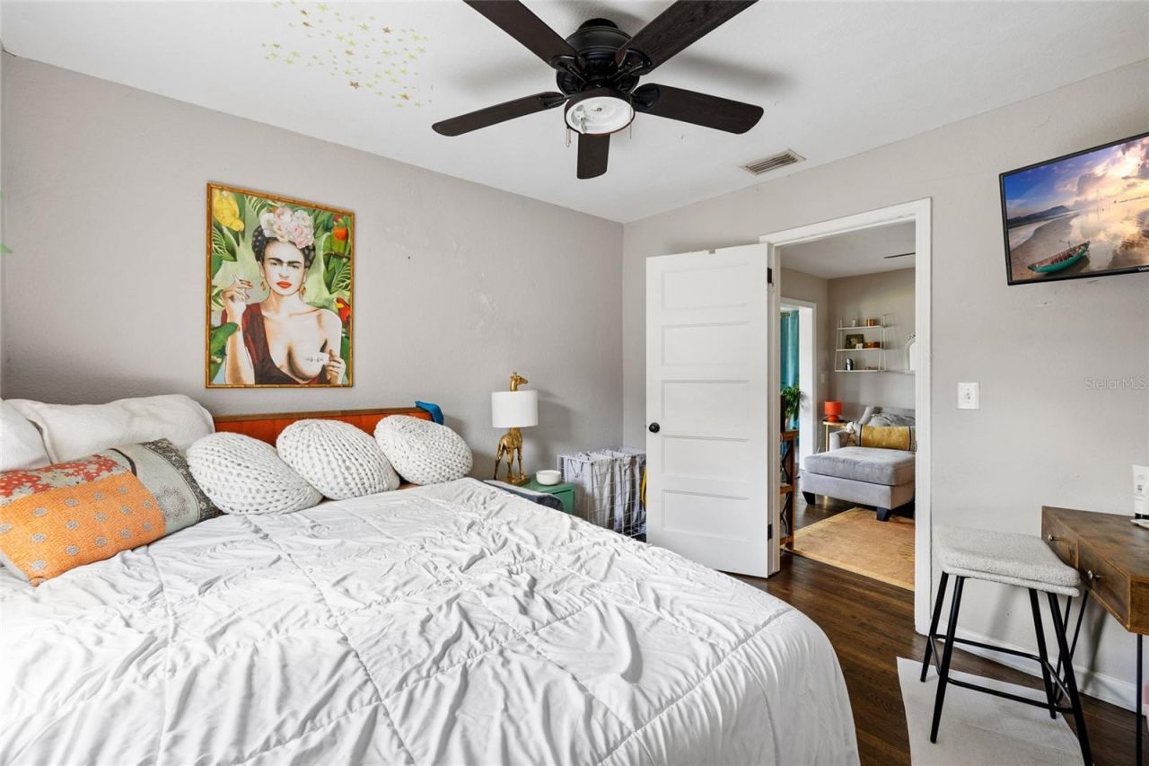 466 36th Avenue N, Saint Petersburg, FL 33704 Photo