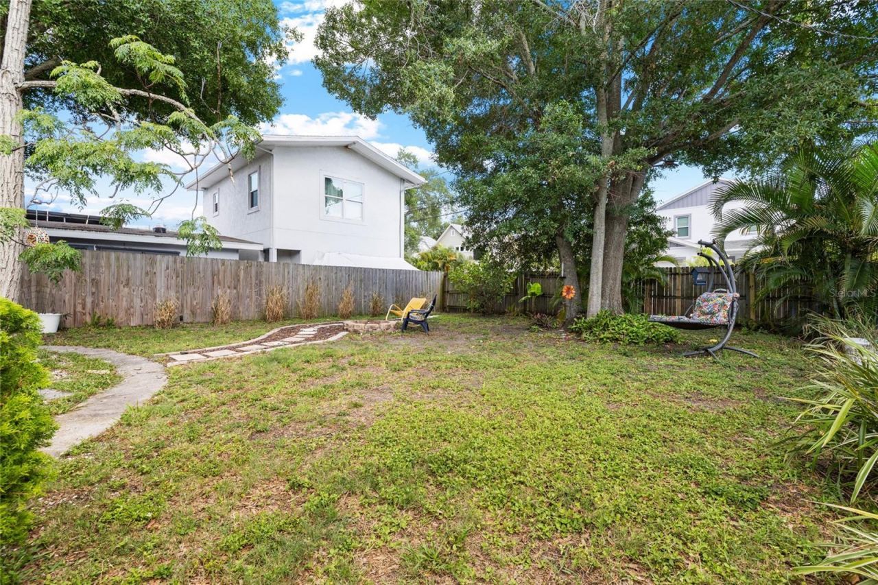 466 36th Avenue N, Saint Petersburg, FL 33704 Photo