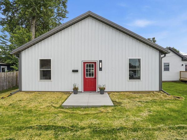 72 E Main Street, Zanesville, OH 43701