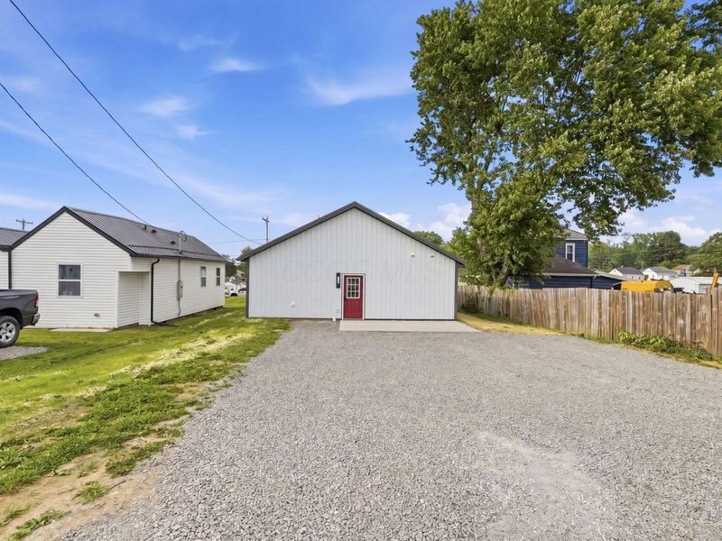 72 E Main Street, Zanesville, OH 43701 Photo 31