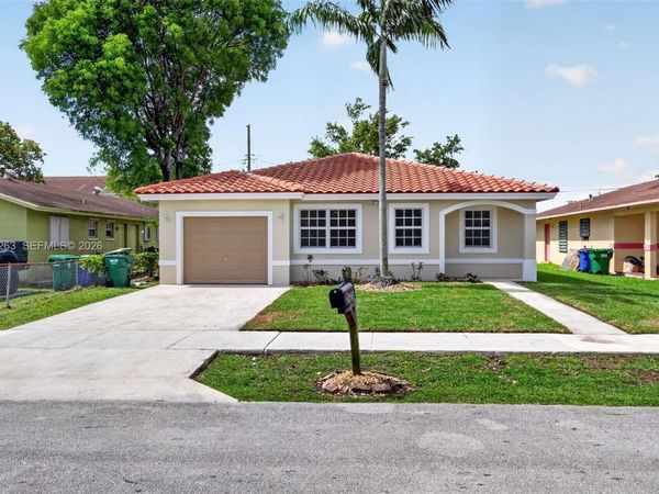 2620 NW 15th St , Fort Lauderdale, FL 33311