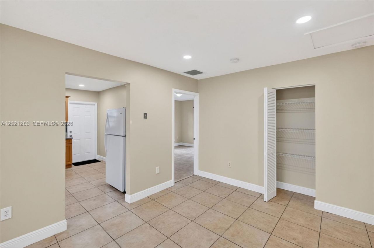 2620 NW 15th St , Fort Lauderdale, FL 33311 Photo