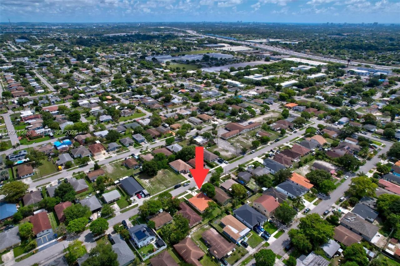 2620 NW 15th St , Fort Lauderdale, FL 33311 Photo
