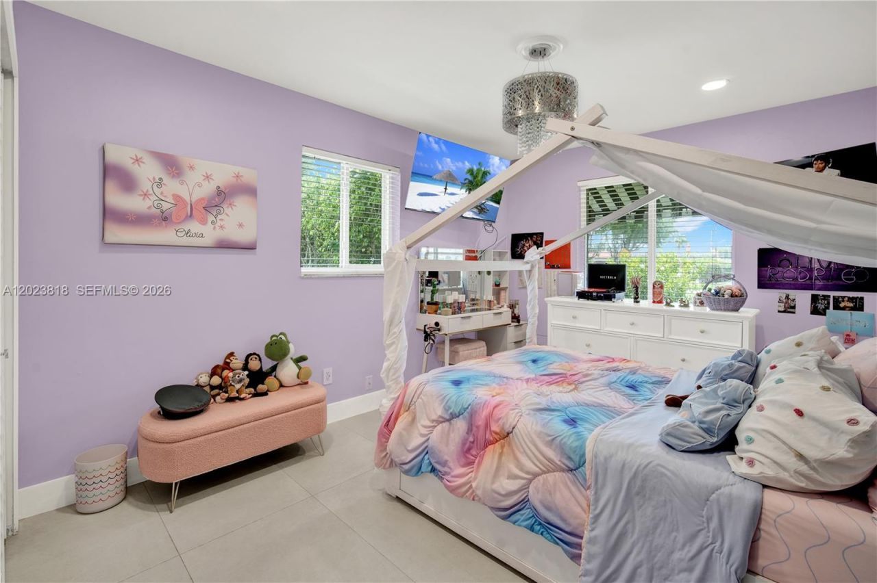13023 SW 6th St , Miami, FL 33184 Photo