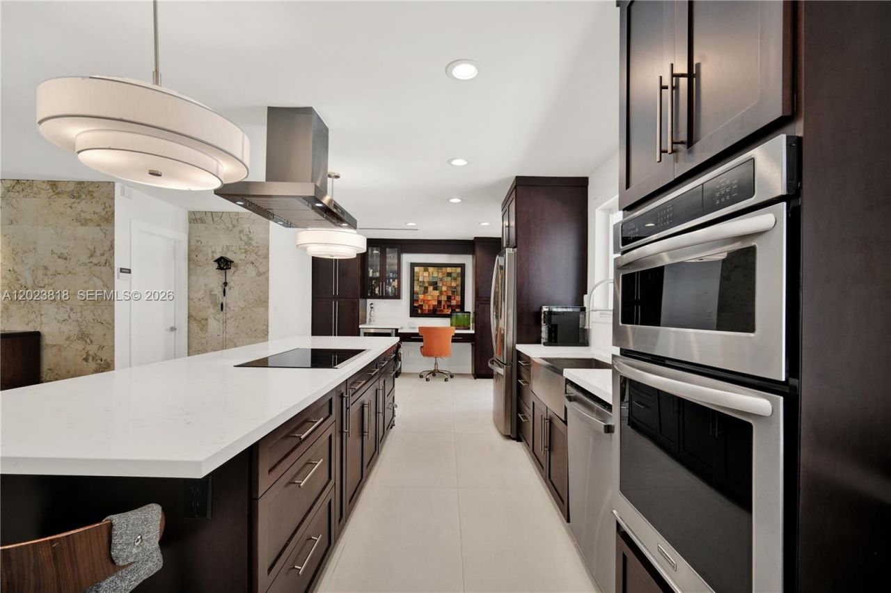 13023 SW 6th St , Miami, FL 33184 Photo