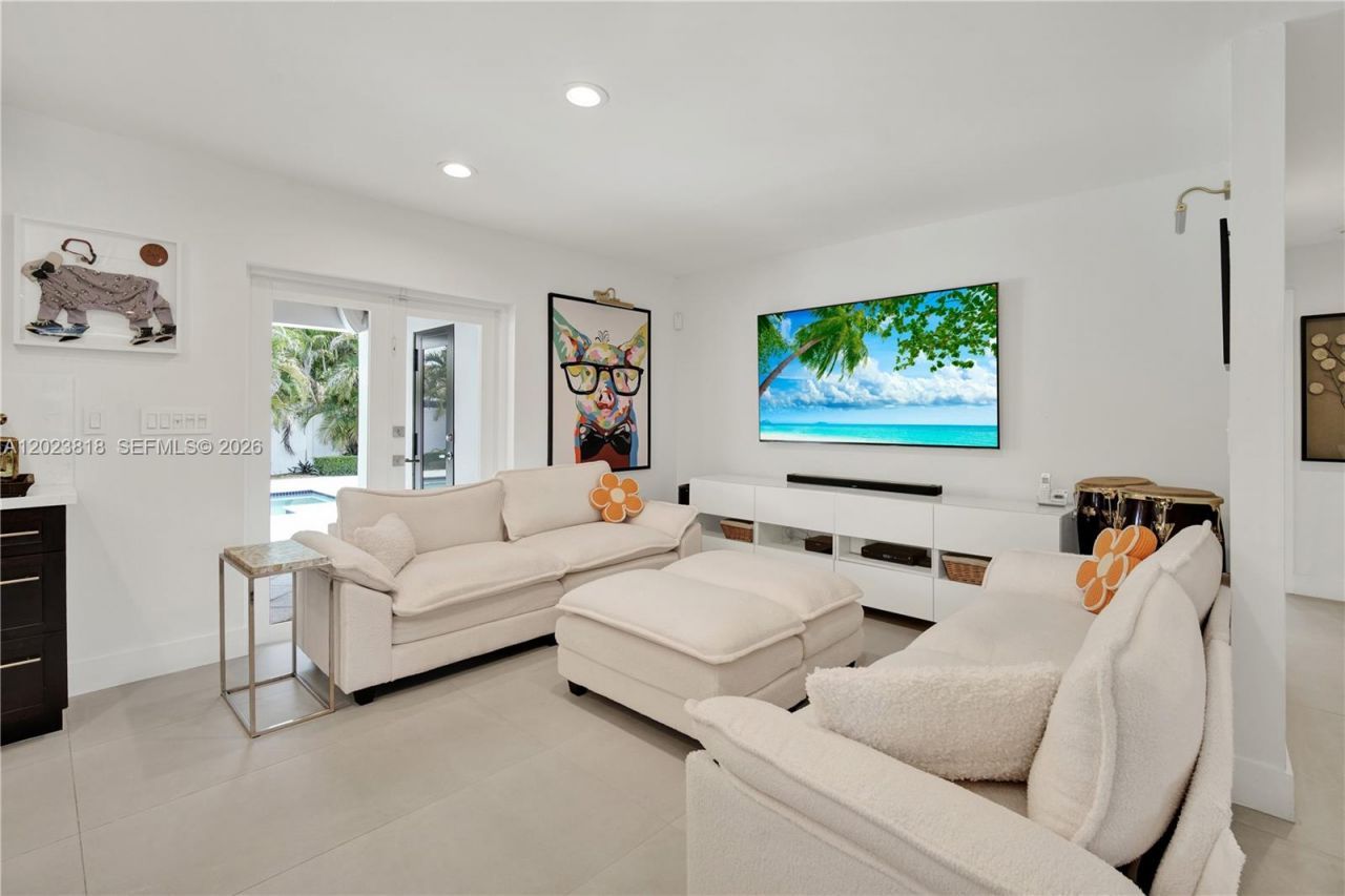 13023 SW 6th St , Miami, FL 33184 Photo
