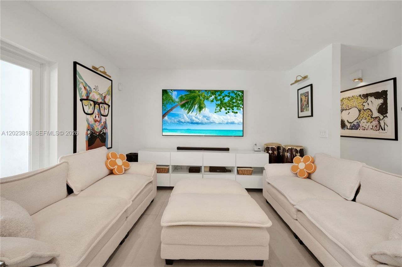13023 SW 6th St , Miami, FL 33184 Photo