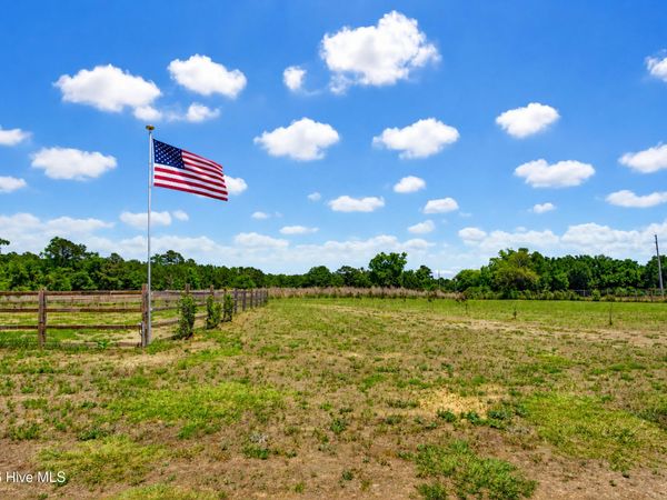 6615 Silver Spoon Road , Clarkton, NC 28433