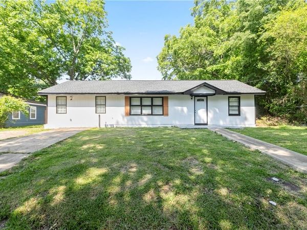 805 Pamela Drive , Griffin, GA 30224