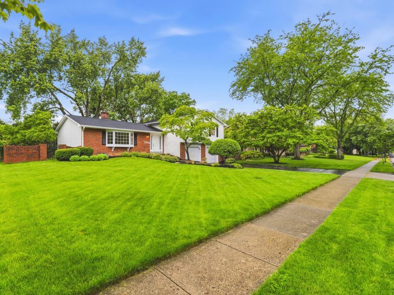 2151 Pinebrook Road, Upper Arlington, OH 43220 Photo 2