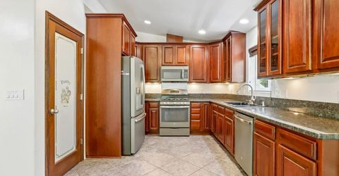 10819 Walker Dr, Grass Valley, CA 95945 Photo