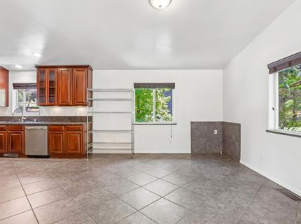 10819 Walker Dr, Grass Valley, CA 95945 Photo