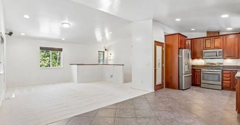10819 Walker Dr, Grass Valley, CA 95945 Photo