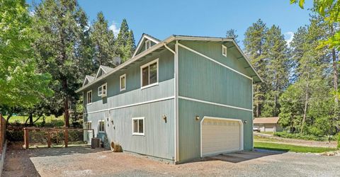 10819 Walker Dr, Grass Valley, CA 95945 Photo