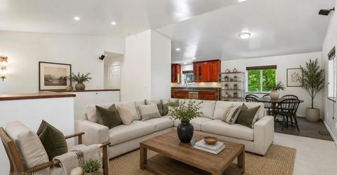 10819 Walker Dr, Grass Valley, CA 95945 Photo