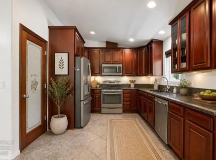10819 Walker Dr, Grass Valley, CA 95945 Photo
