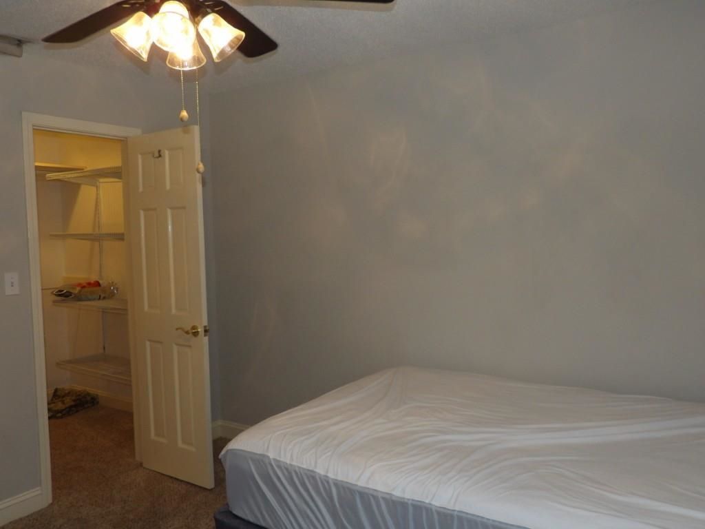 10301 N Kings Hwy.  Photo 13