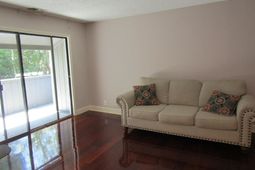 10301 N Kings Hwy.  photo 4