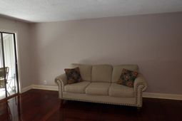 10301 N Kings Hwy.  photo 4