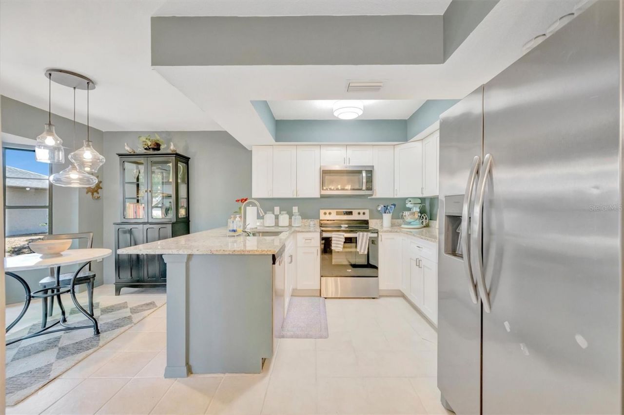 5872 Pauma Court, Sarasota, FL 34232 Photo