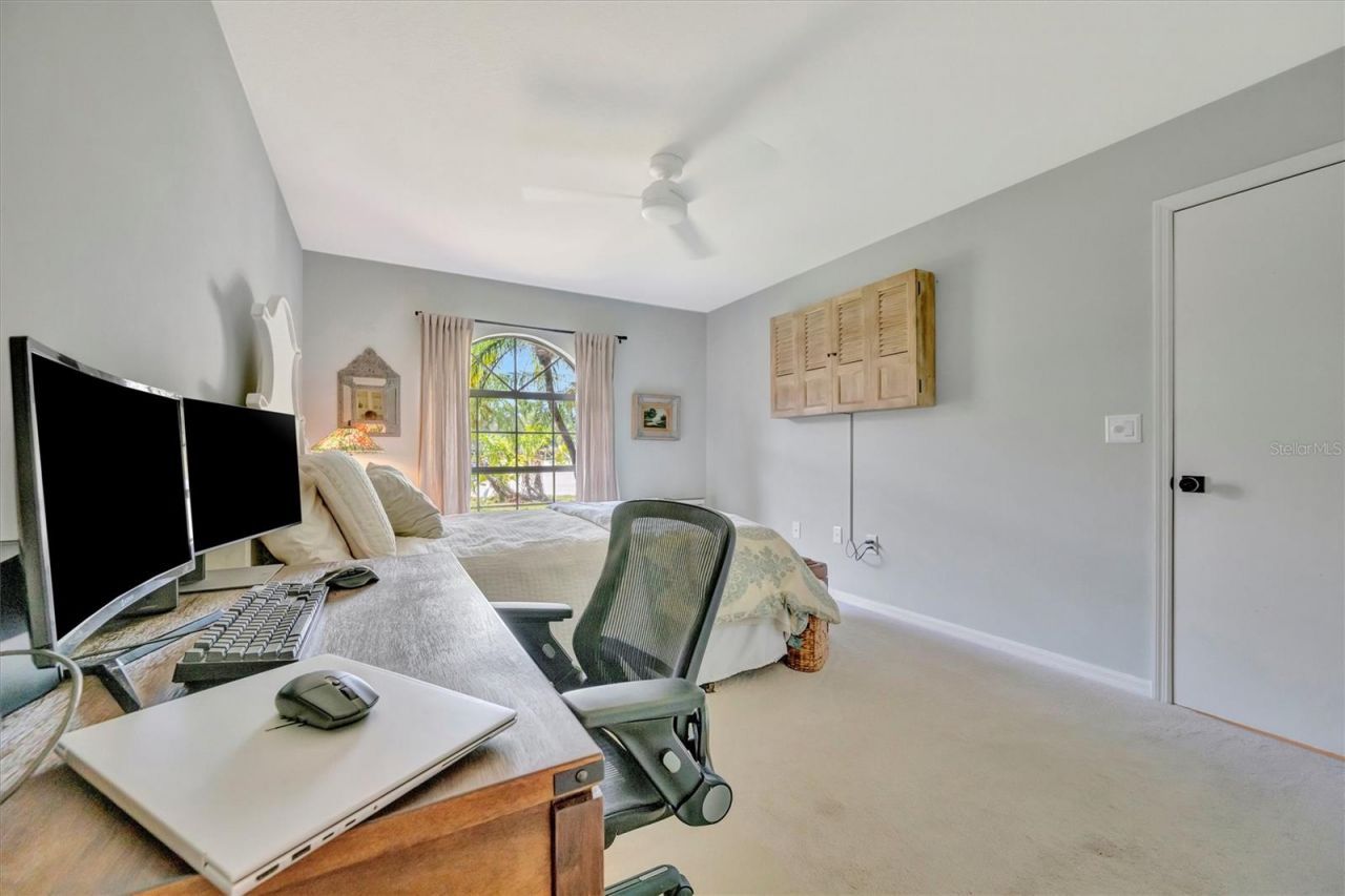 5872 Pauma Court, Sarasota, FL 34232 Photo