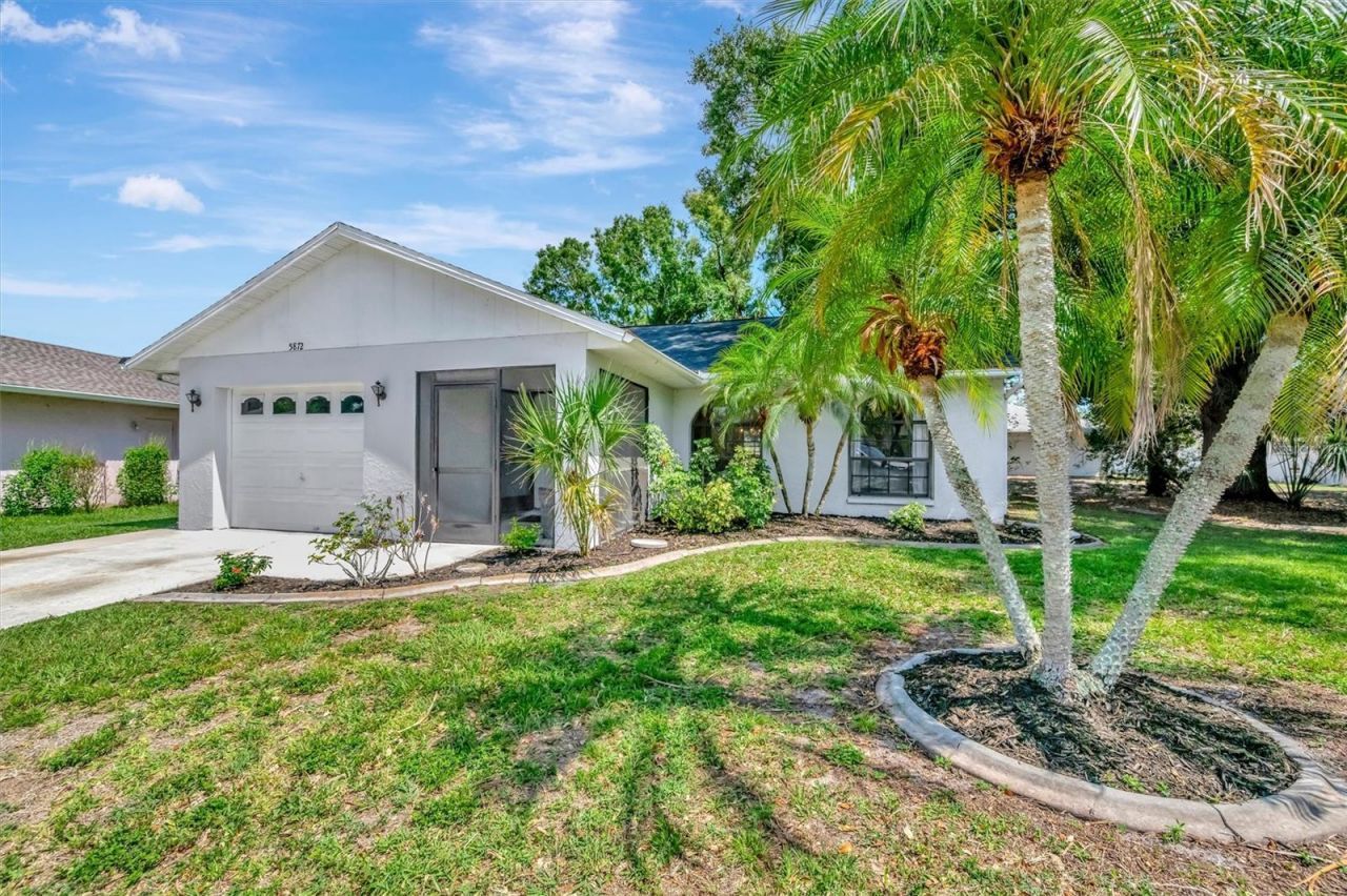 5872 Pauma Court, Sarasota, FL 34232 Photo