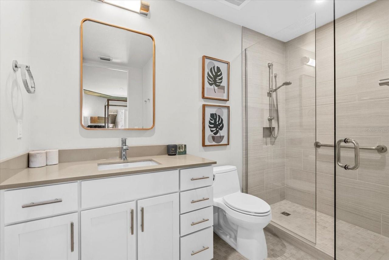 332 Cocoanut Avenue, Unit 302, Sarasota, FL 34236 Photo