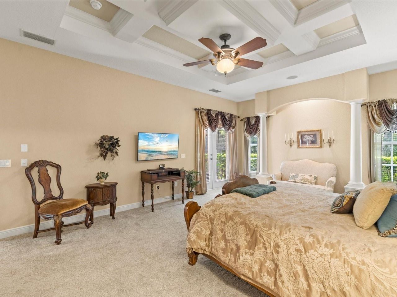 19617 Eagle Crest Drive , Lutz, FL 33549 Photo