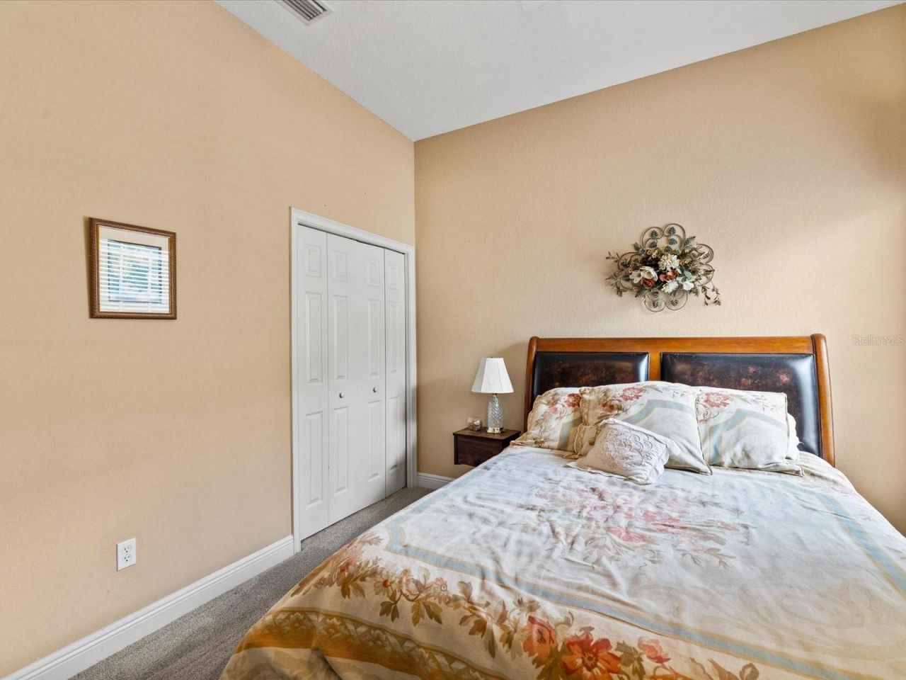 19617 Eagle Crest Drive , Lutz, FL 33549 Photo