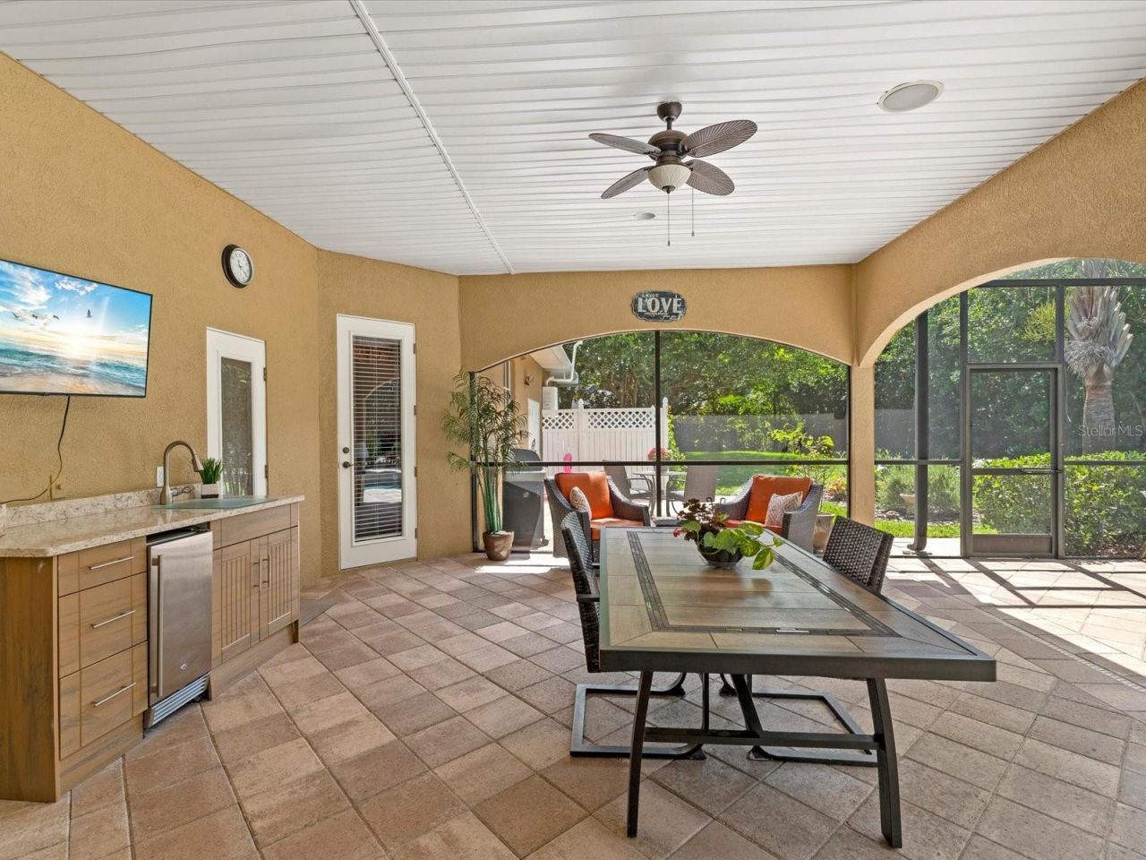 19617 Eagle Crest Drive , Lutz, FL 33549 Photo
